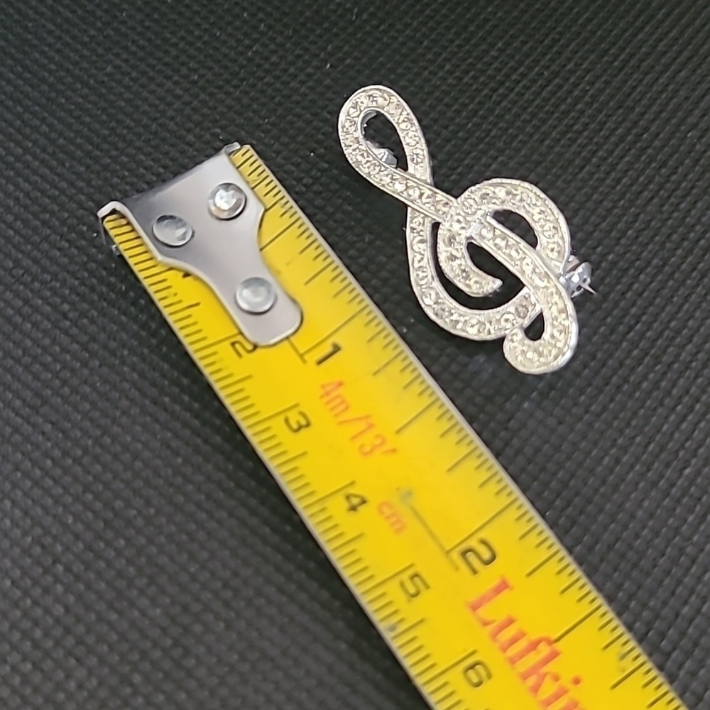 VINTAGE Rhinestone Treble Clef Music Note Brooch - Picture 9 of 12